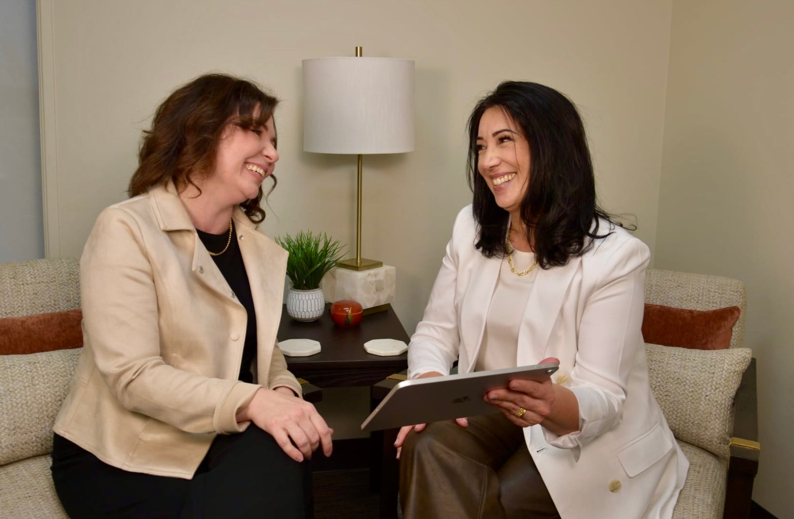 two counselor discussing a case